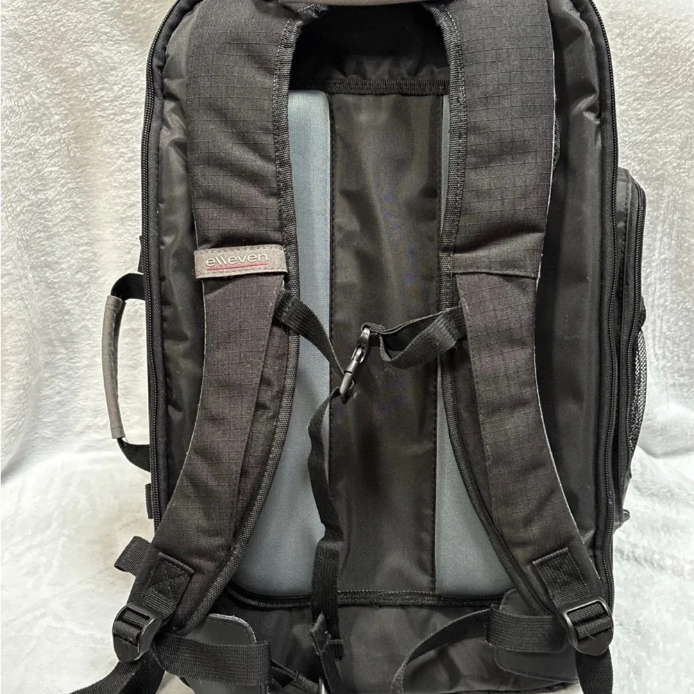 Elleven Black 17